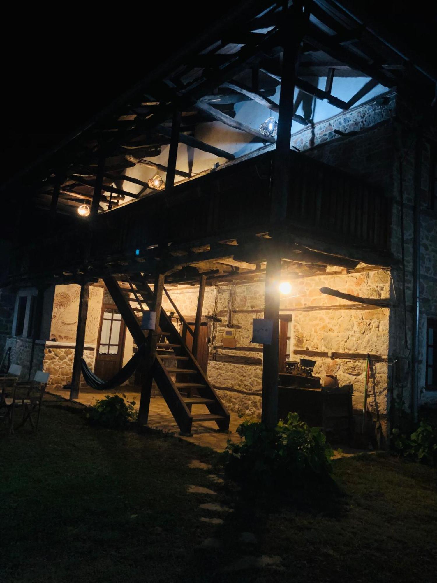 Χαγιάτι Otel Psarades Dış mekan fotoğraf