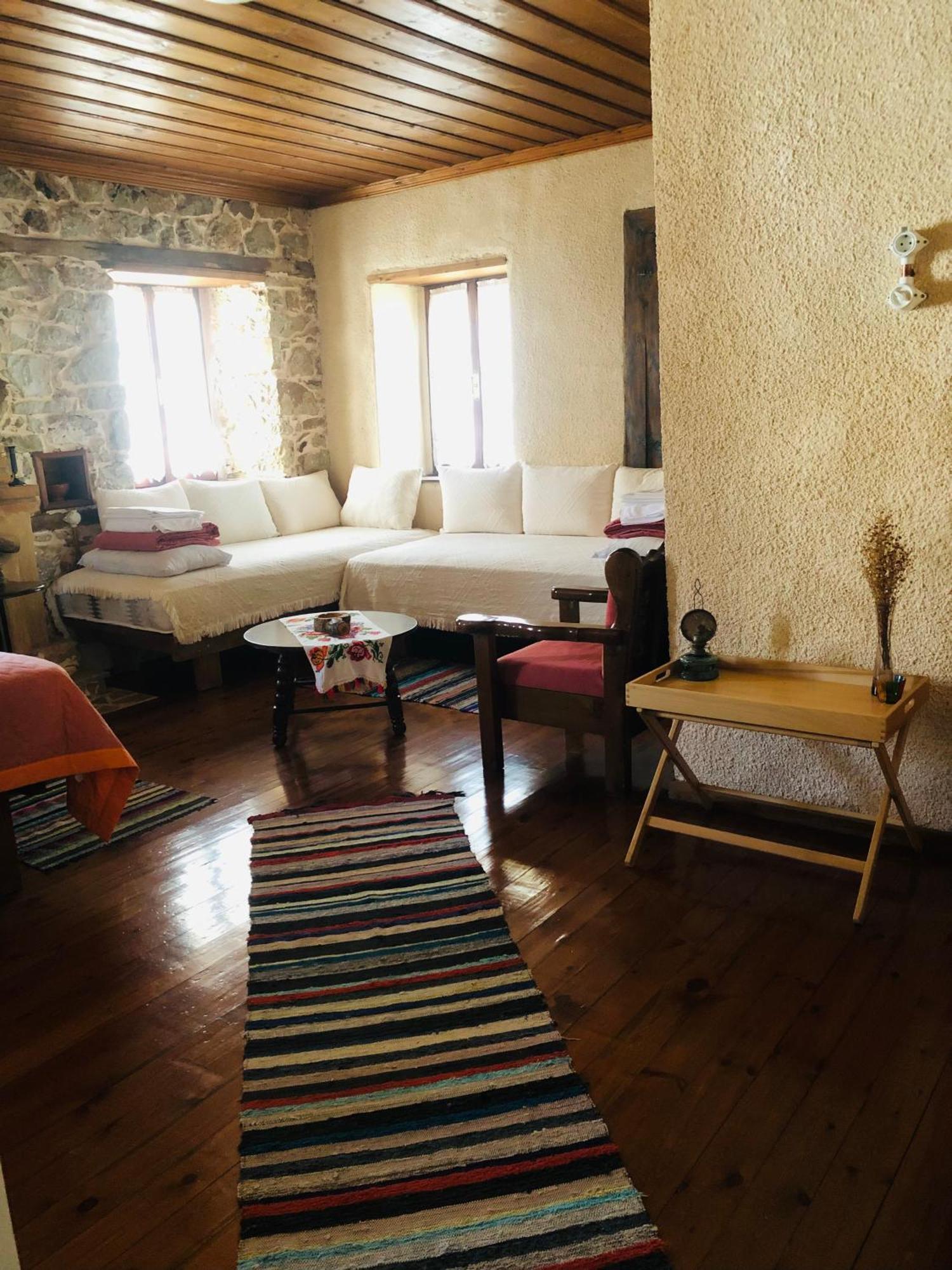 Χαγιάτι Otel Psarades Dış mekan fotoğraf