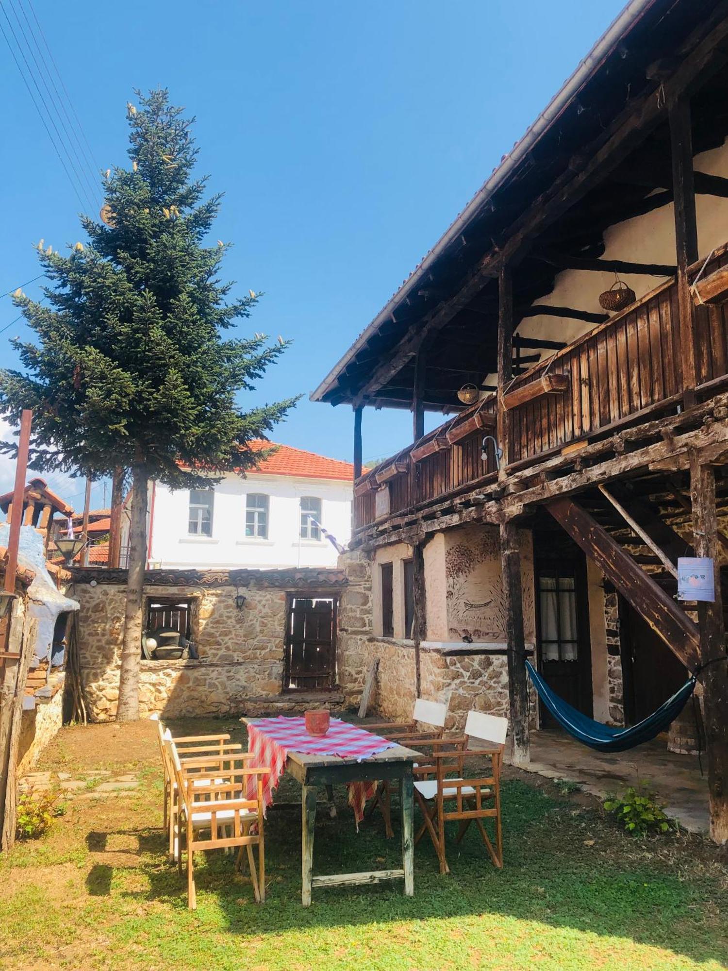 Χαγιάτι Otel Psarades Dış mekan fotoğraf
